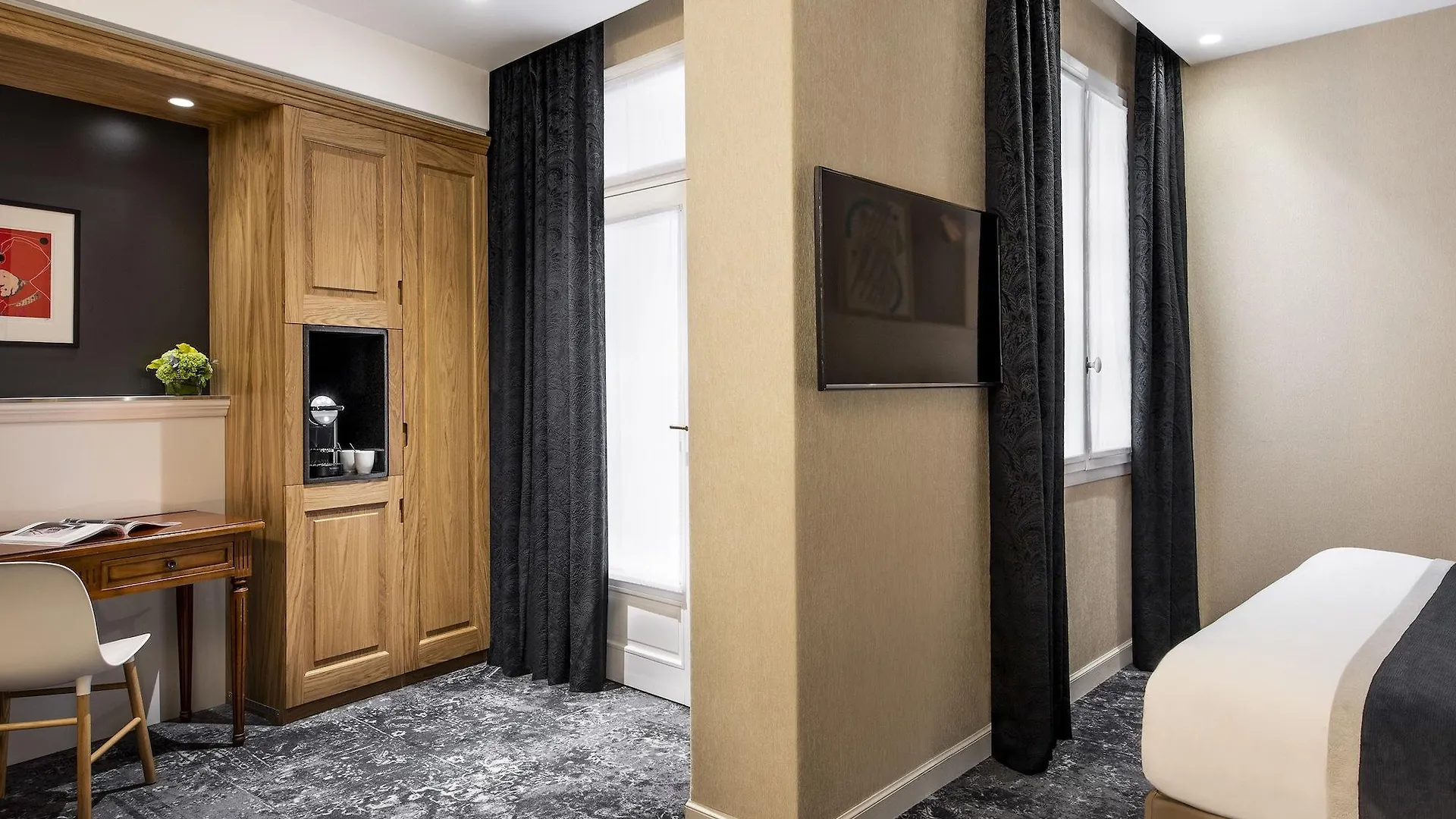 Ducs De Bourgogne Hotel 4*