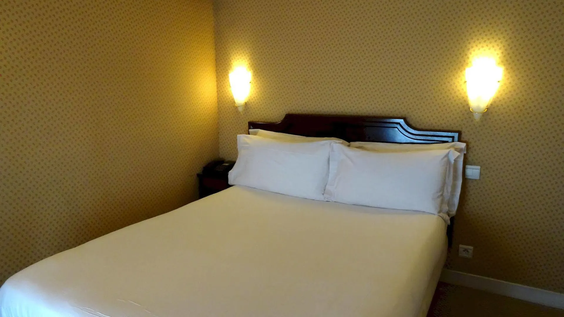 Ducs De Bourgogne 4* Paryż